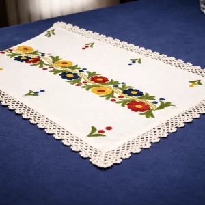 Camino de Mesa Bordado Cod. 038